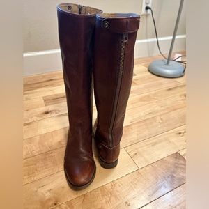 Frye tall boots size 7